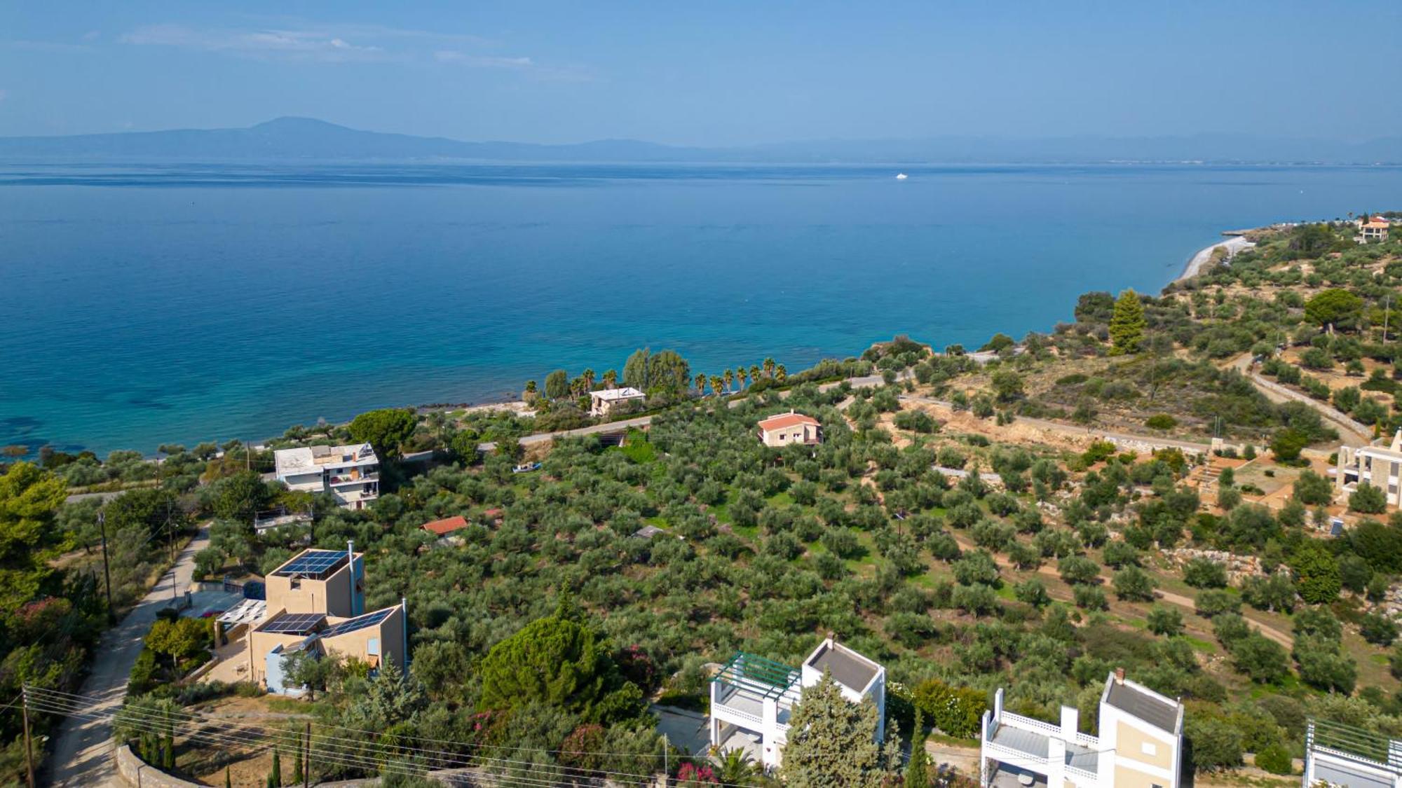 Mani Tower Villa Akrogiali Екстериор снимка